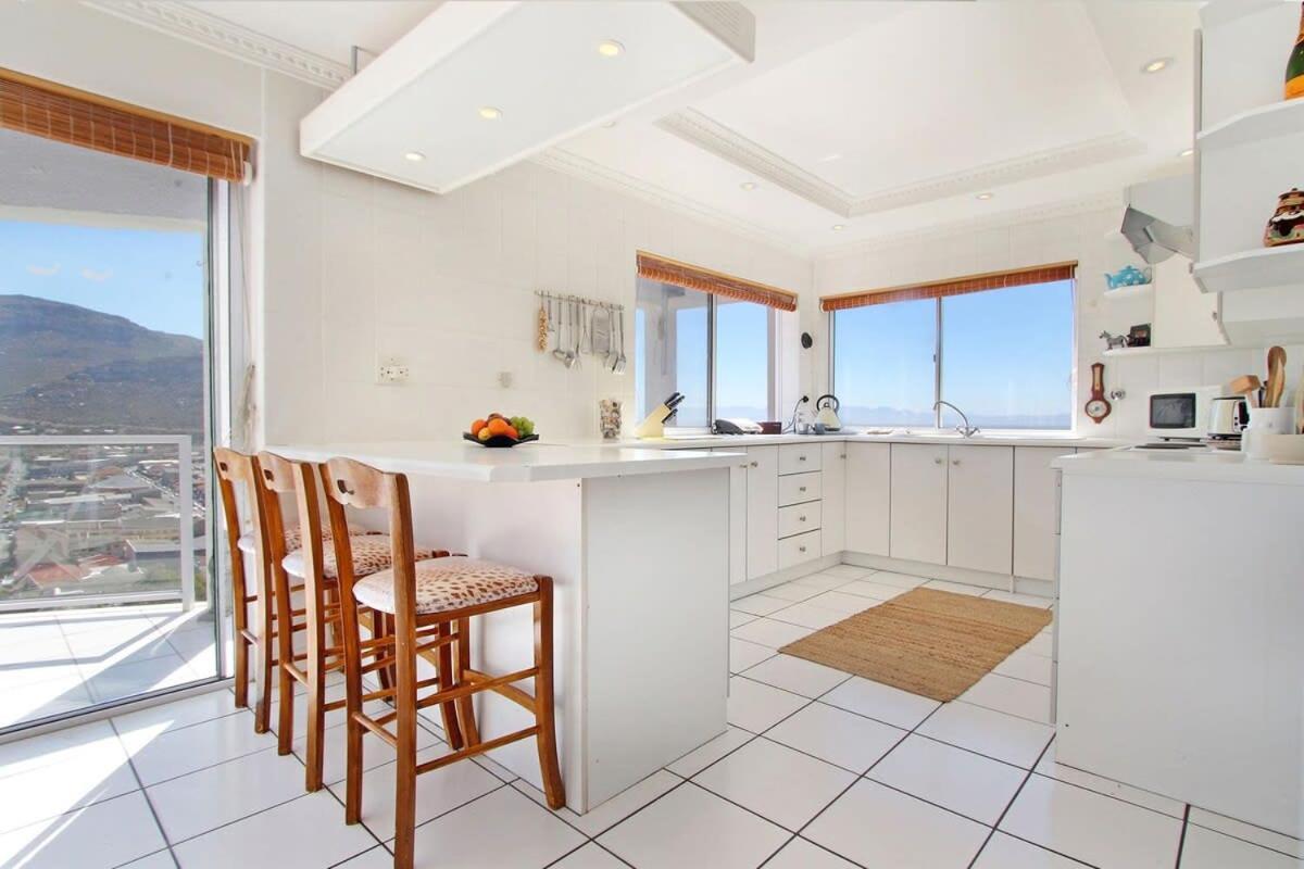 Crow'S Nest Fish Hoek Exterior foto